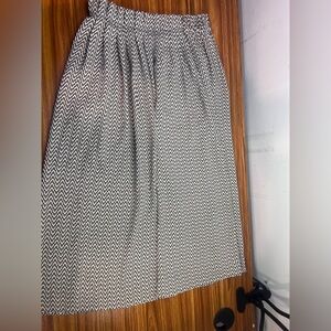 H&M Black and White A-Line Skirt
